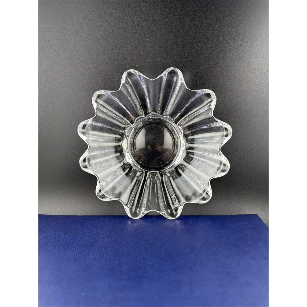 Vintage Clear Pressed Glass Flower Dish 12 Petal Candy Trinket Bowl